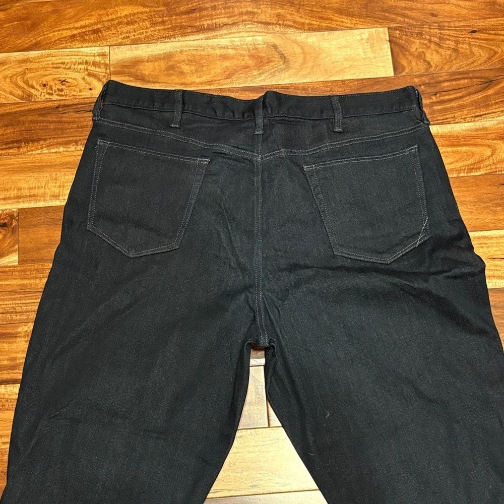 Banana Republic Traveler Slim Fit